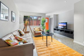 Convenient Bayside Living at the Edge of the City